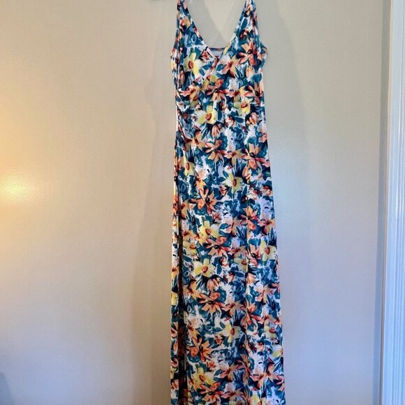 Guess - Picture 1 of 1